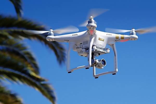 10 Nguyên nhân khiến flycam của bạn bị rớt