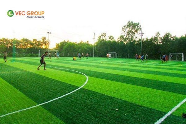 Kiếm lợi nhuận khủng từ sân bóng là không dễ - nhưng không phải là không thể.