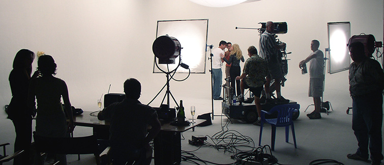 xu hướng viral video marketing với behind the scenes